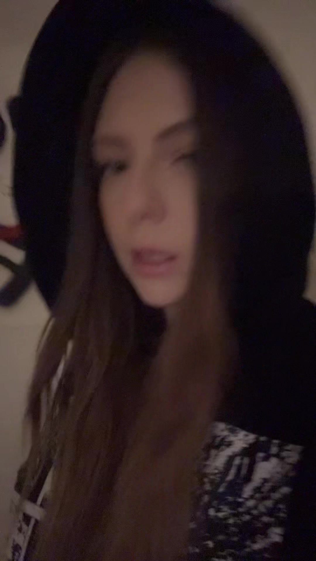 @r