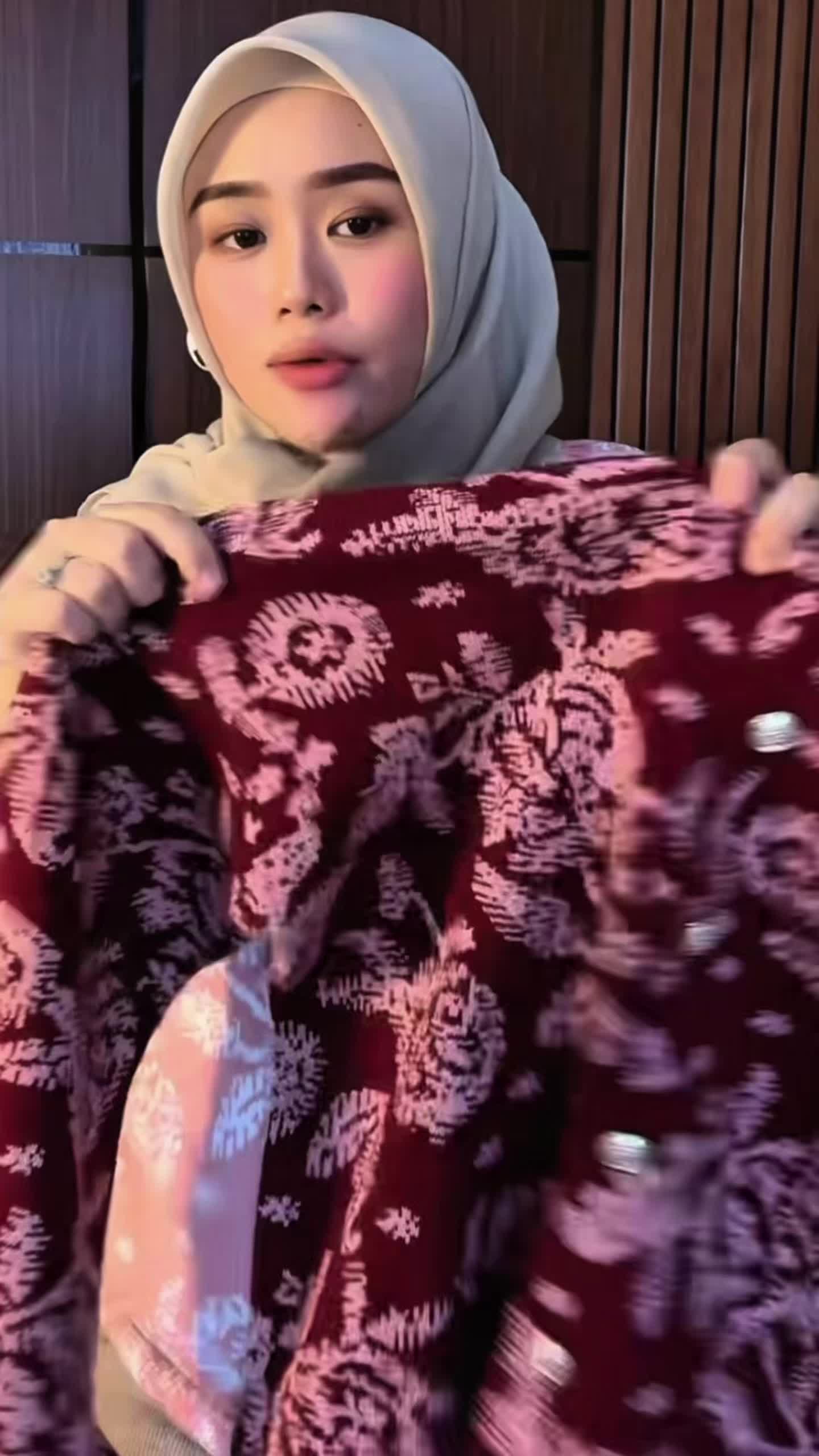 @nailakharisma4