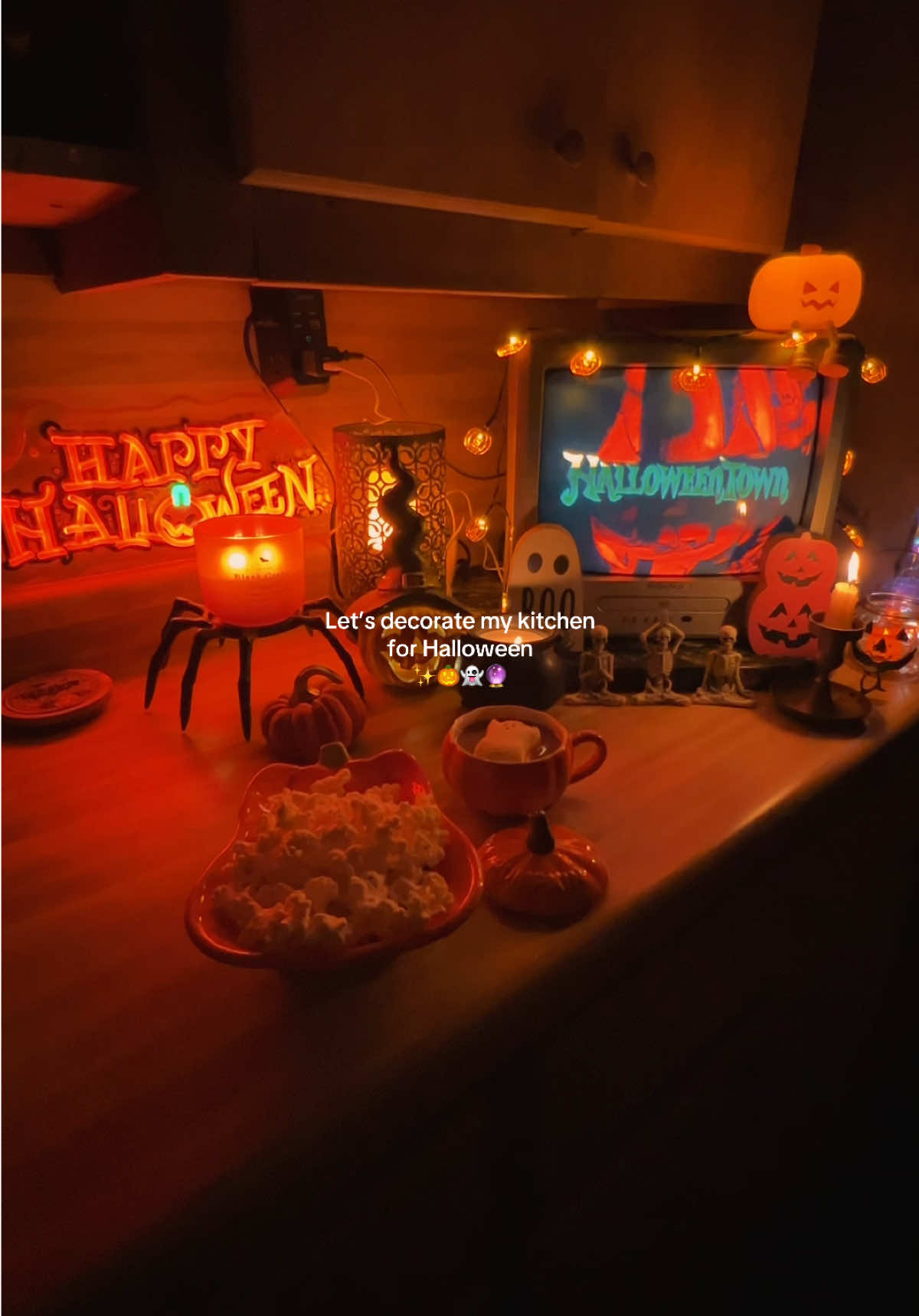 @Spooky Sara🦇🎃