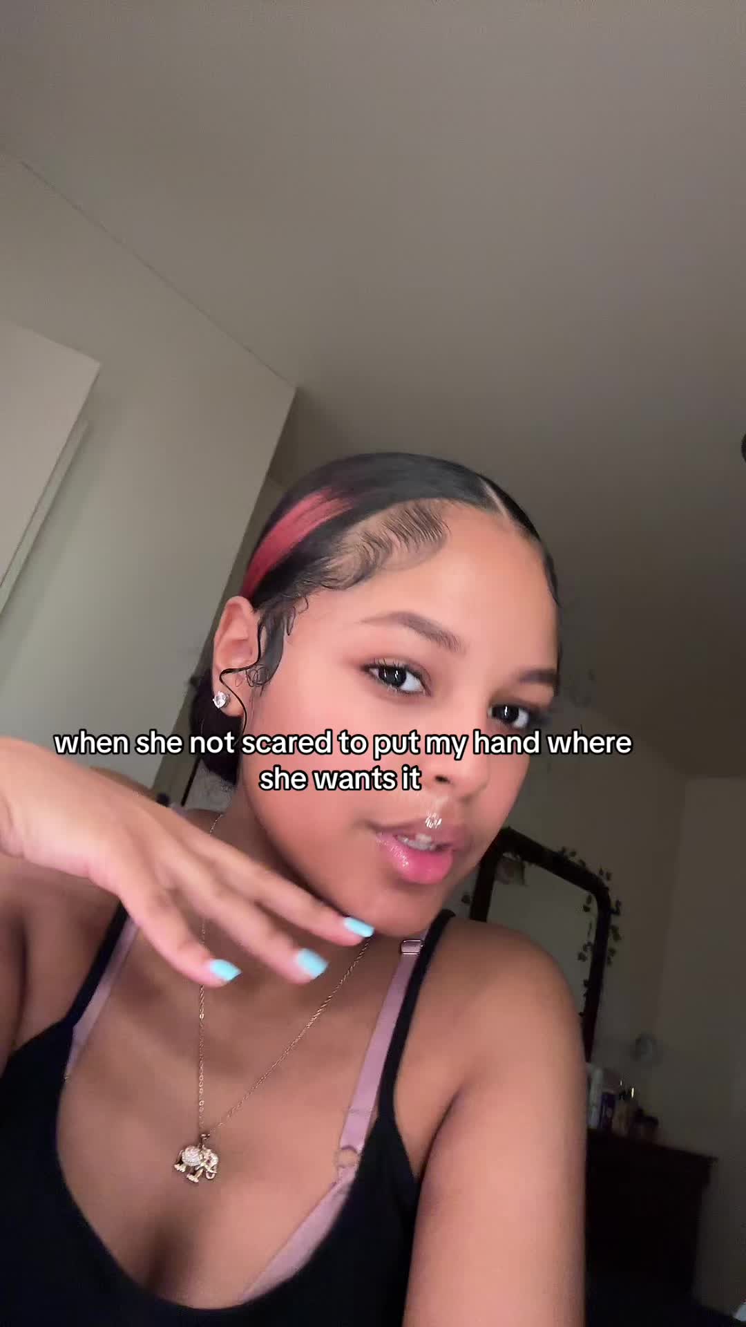 @nicole