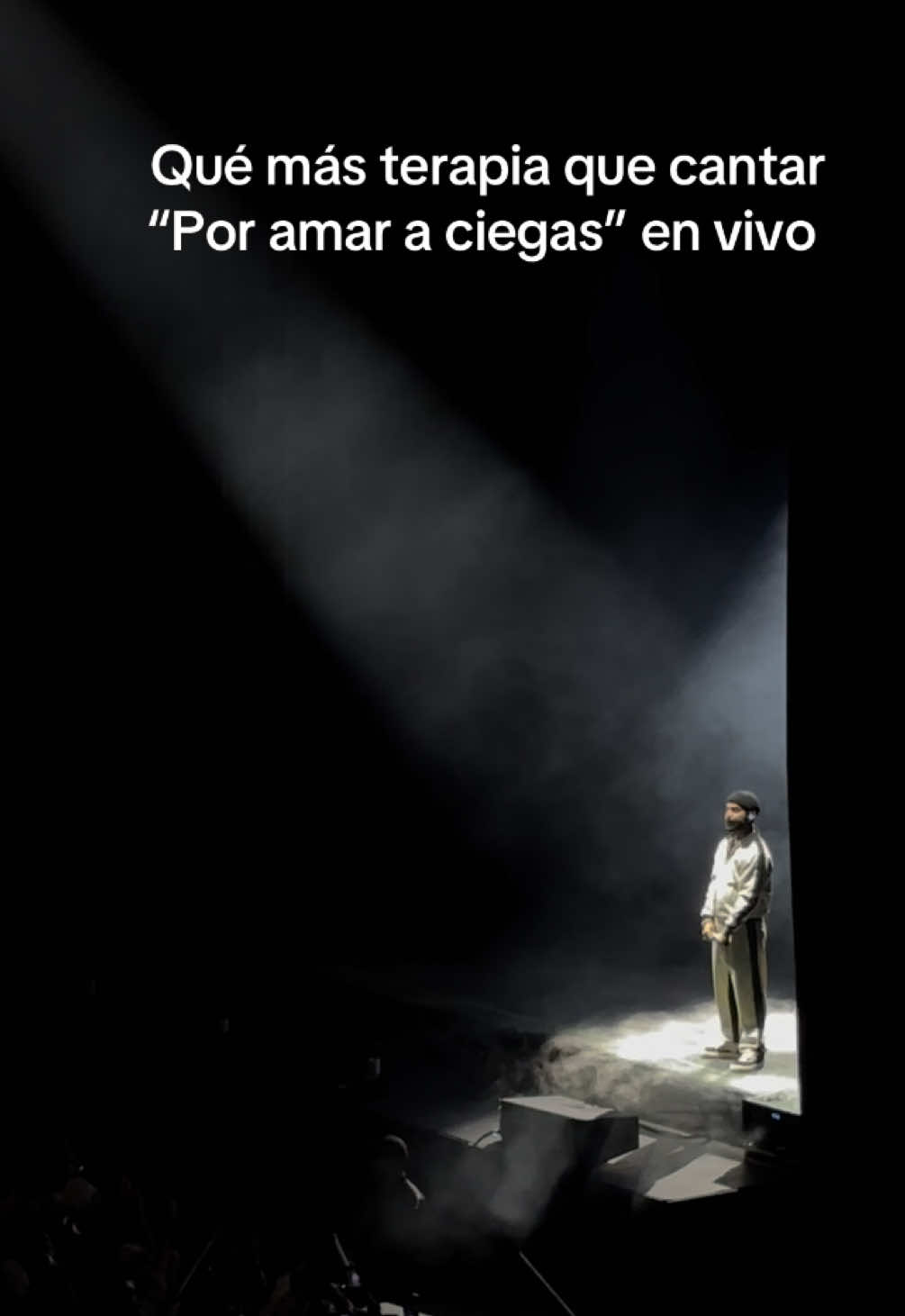 @𝐂.