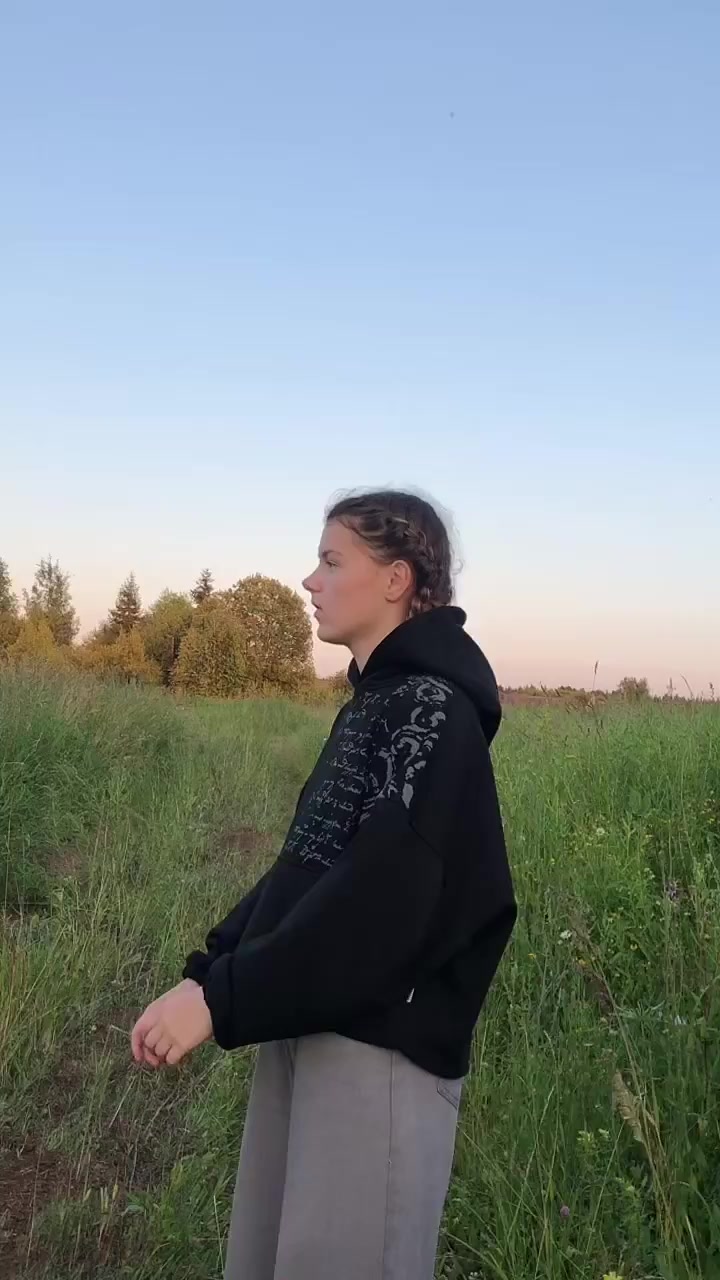 @𝓥𝓪𝓻𝓿𝓪𝓻𝓪 𝓬𝓻𝓮𝓮𝓴