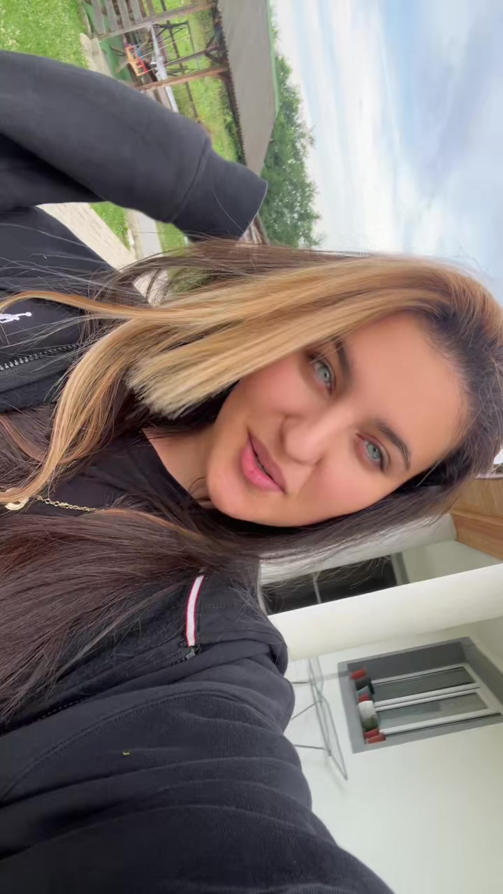 @Ramona2