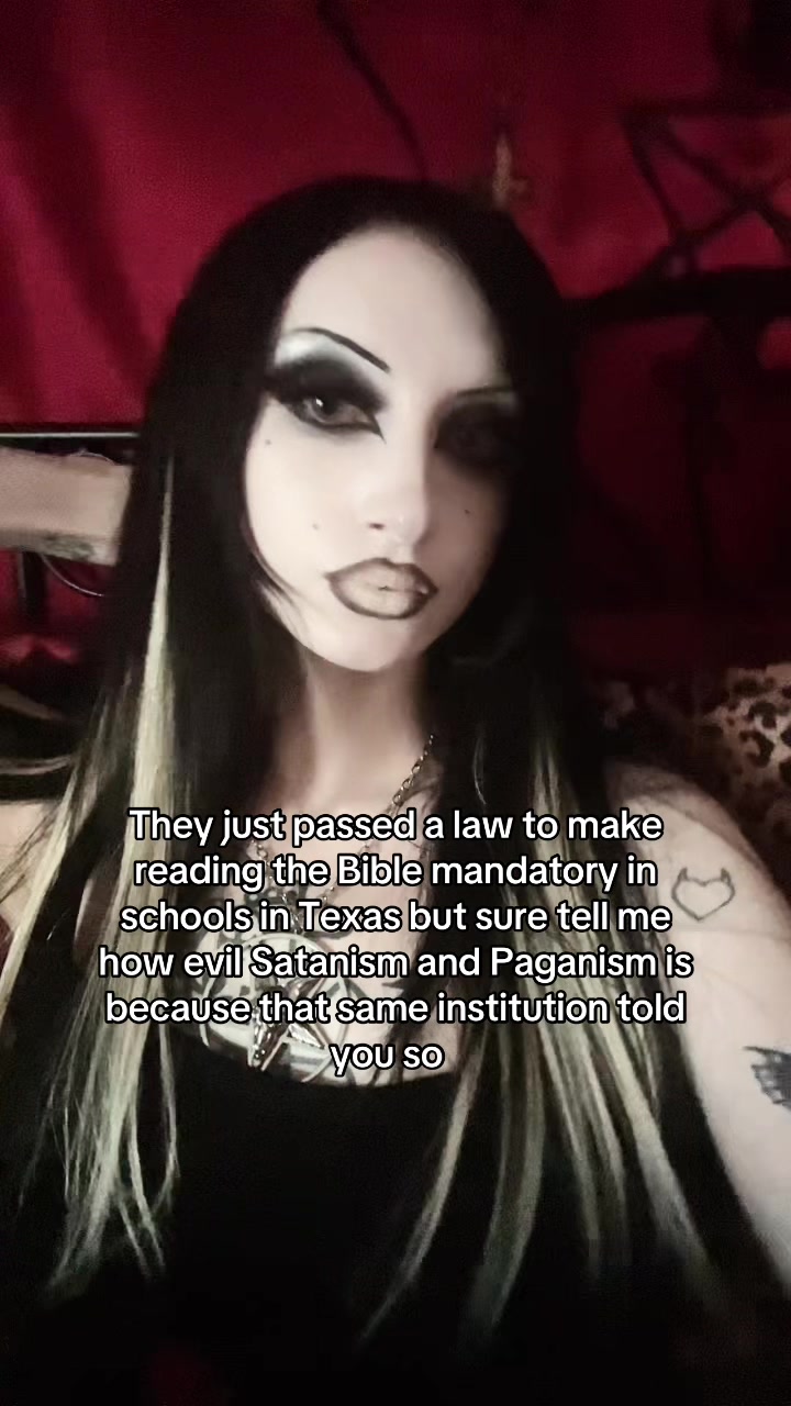@jade 🕷️