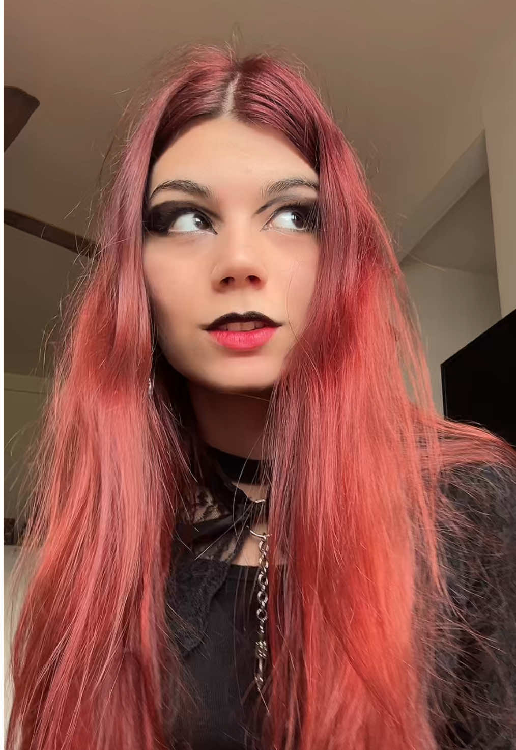 @acronica ᛑᛗᛛ