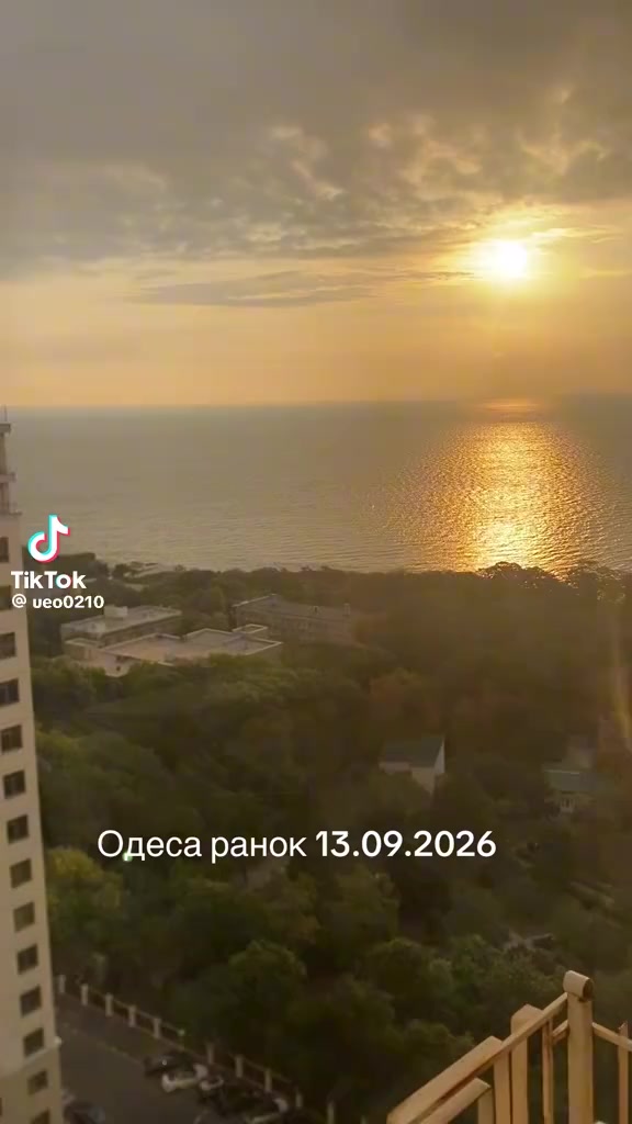 @Юленька