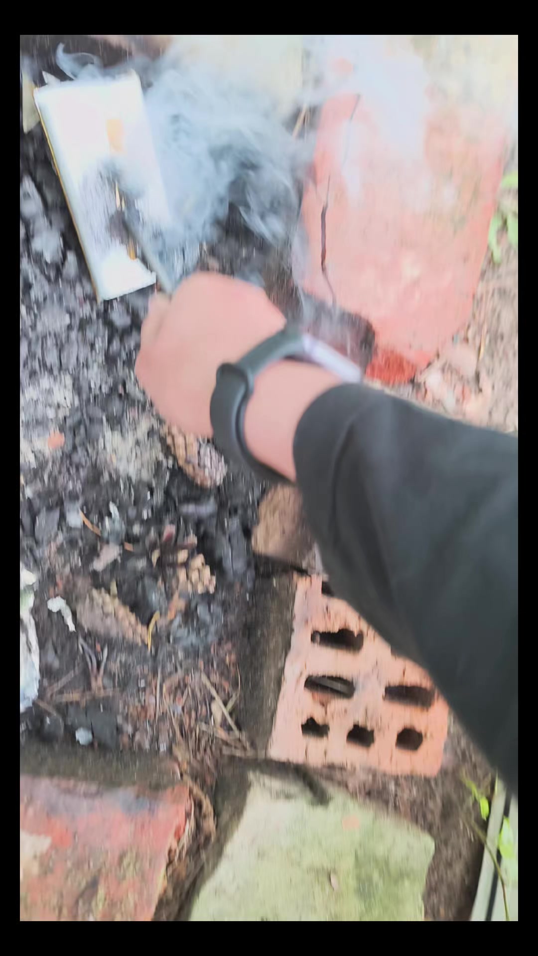 @ебутся
