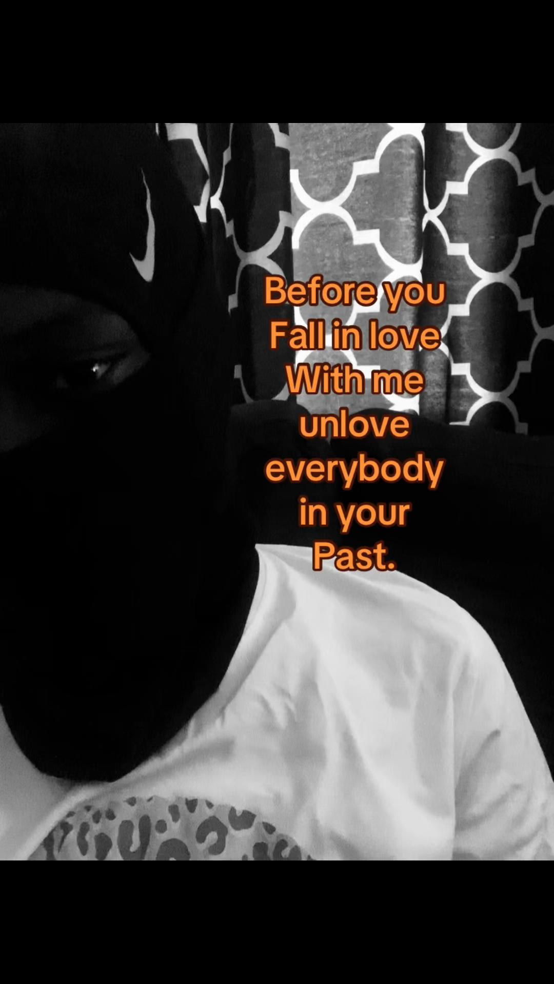 @𝚄𝙽𝙺𝙽𝙾𝚆𝙽 &times;͜&times;