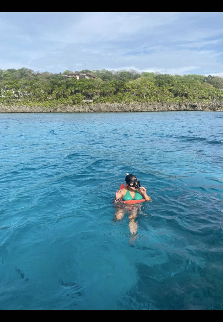 @M A R 🏝️