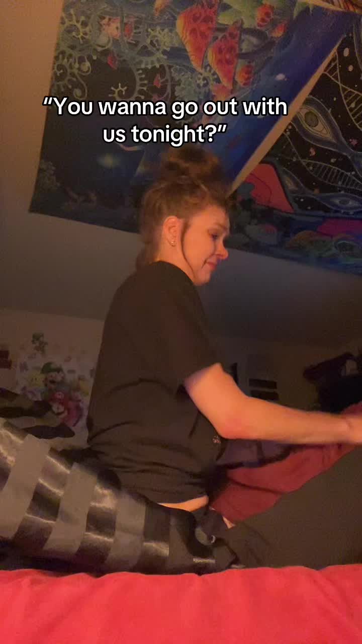 @CrystalBlue93