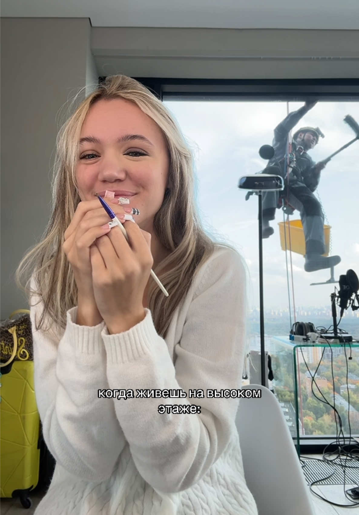 @Поля