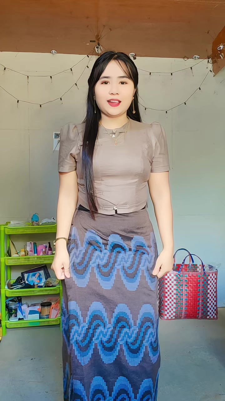@Ei Myat Thu👑မြစ်ခြေသူလေး👑