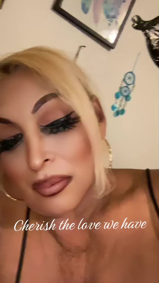 @CeciliaSheila