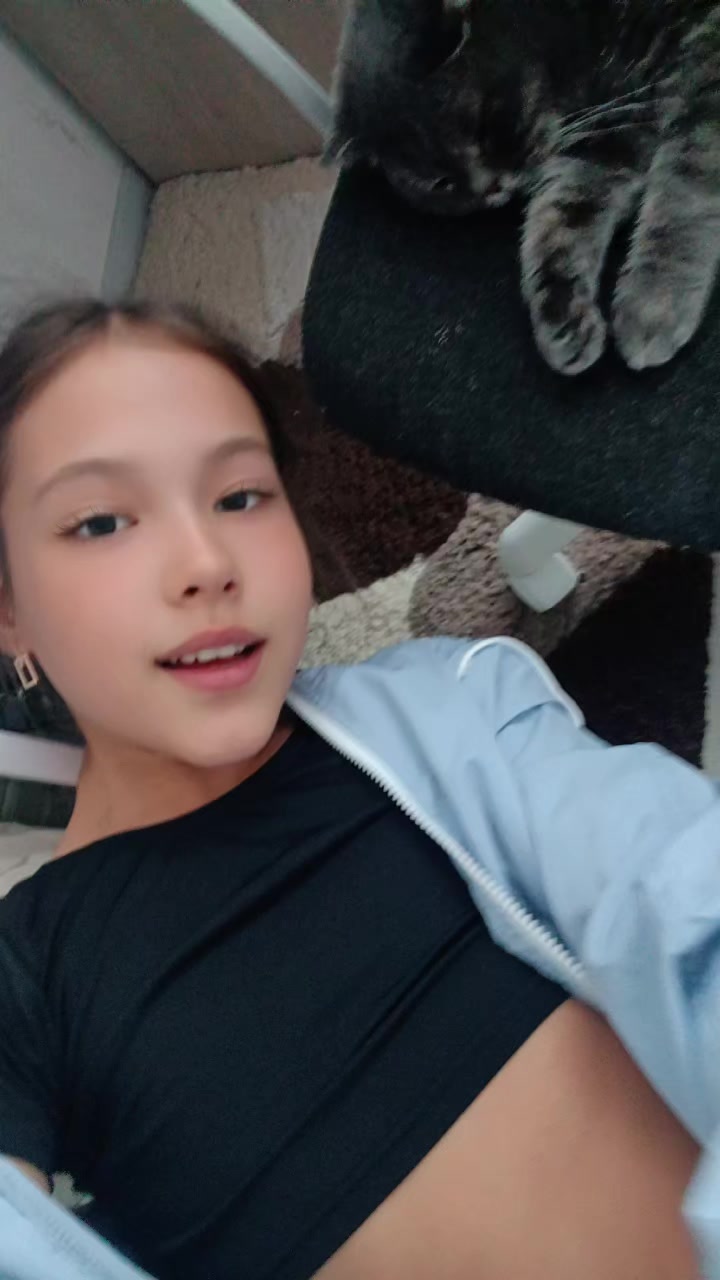 @Anna Dybova