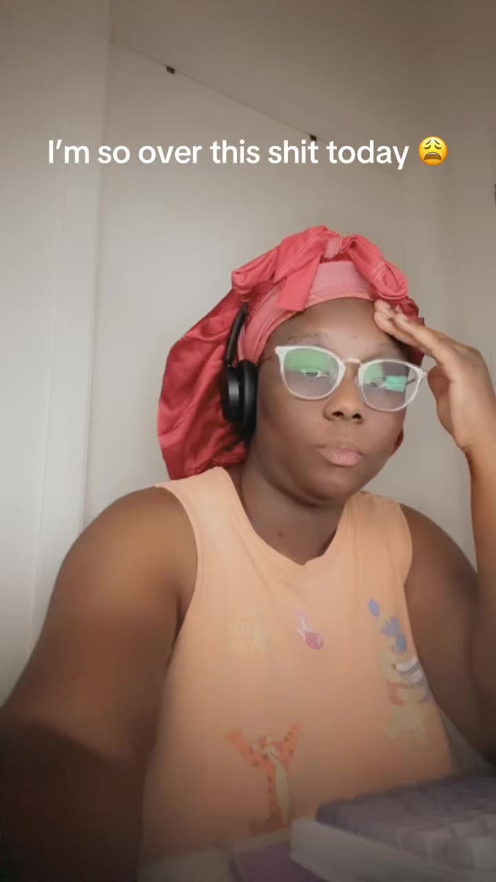 @RedBonnetchroniclesUncut
