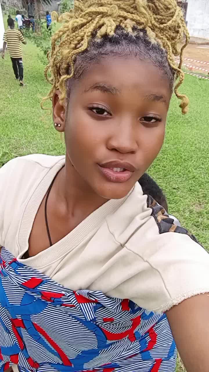 @Tchaniss.spam4