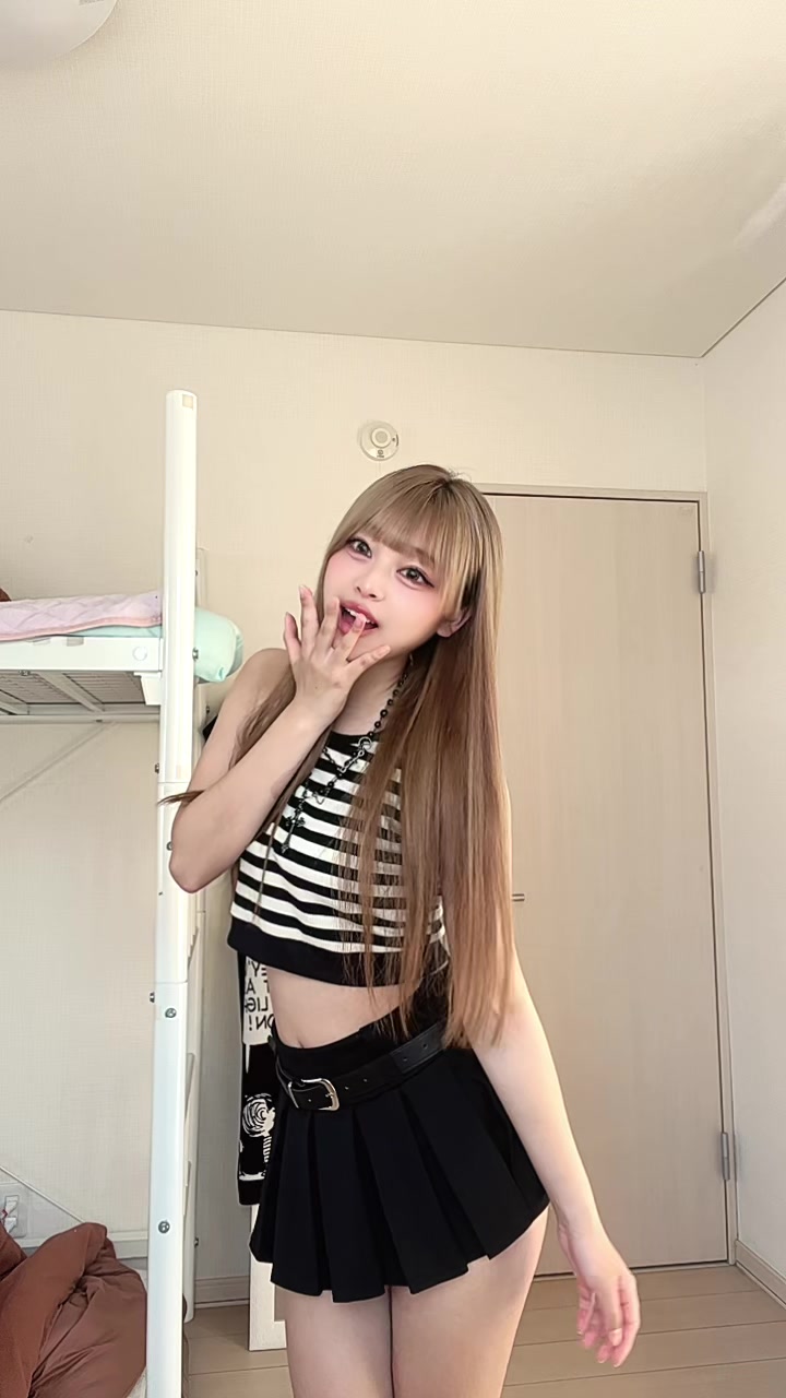 @れな
