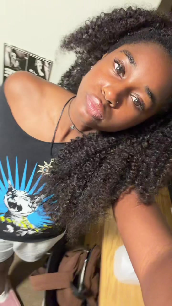 @emowolfgirl69