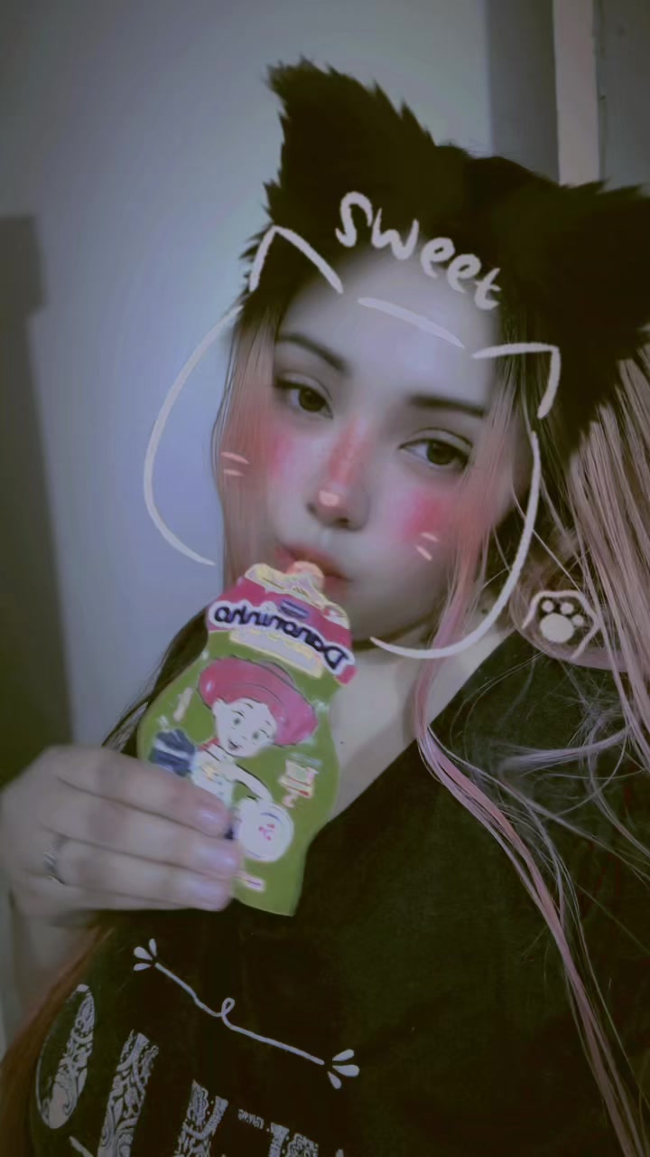 @🍓lola/lana 🍓