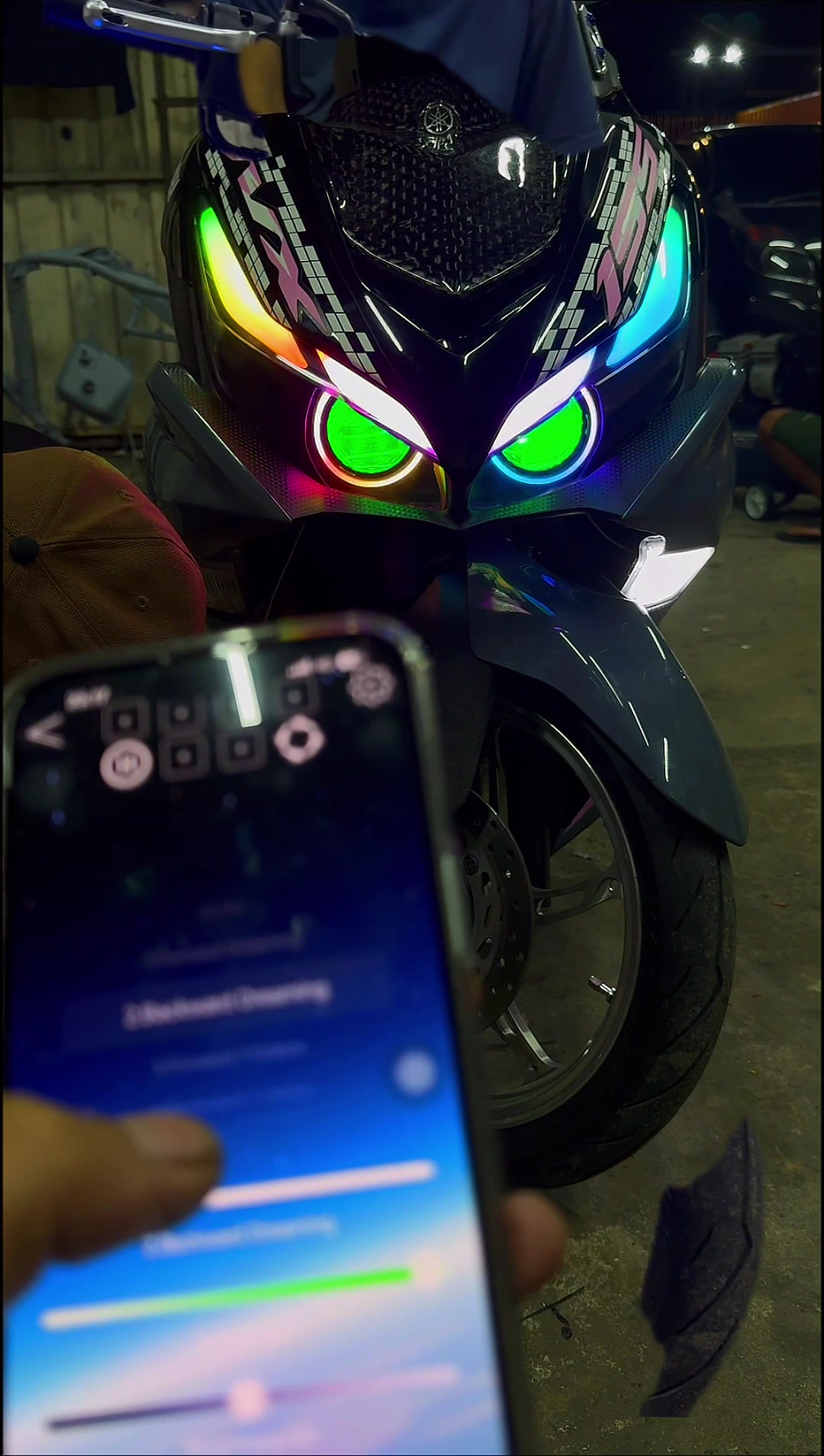 @MATRIX PROJECTOR