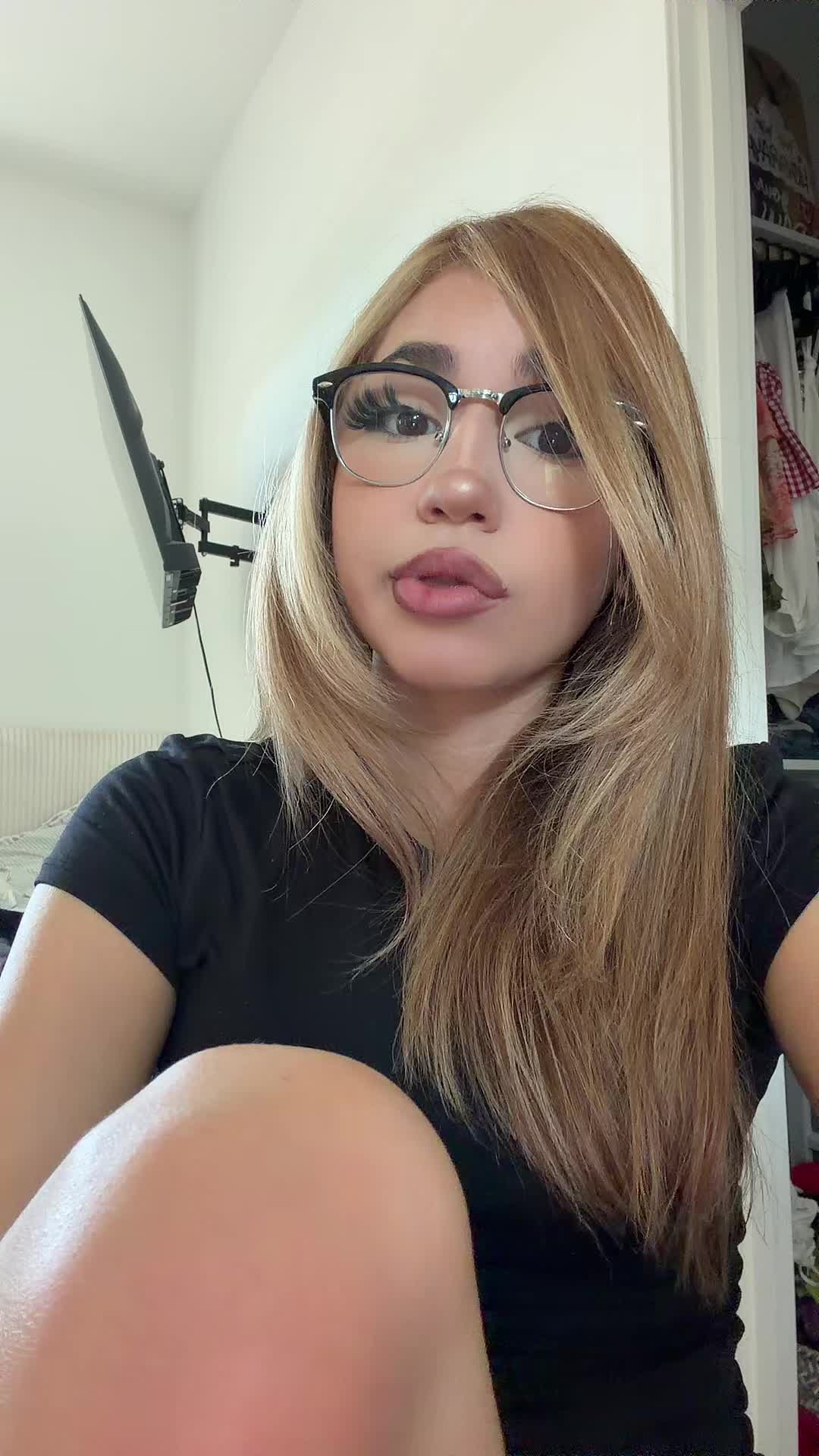 @Pooperscooper