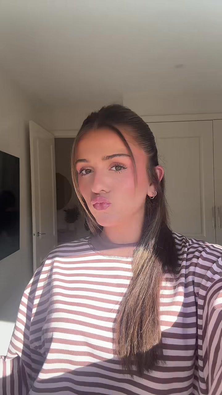 @SARAH HALLO