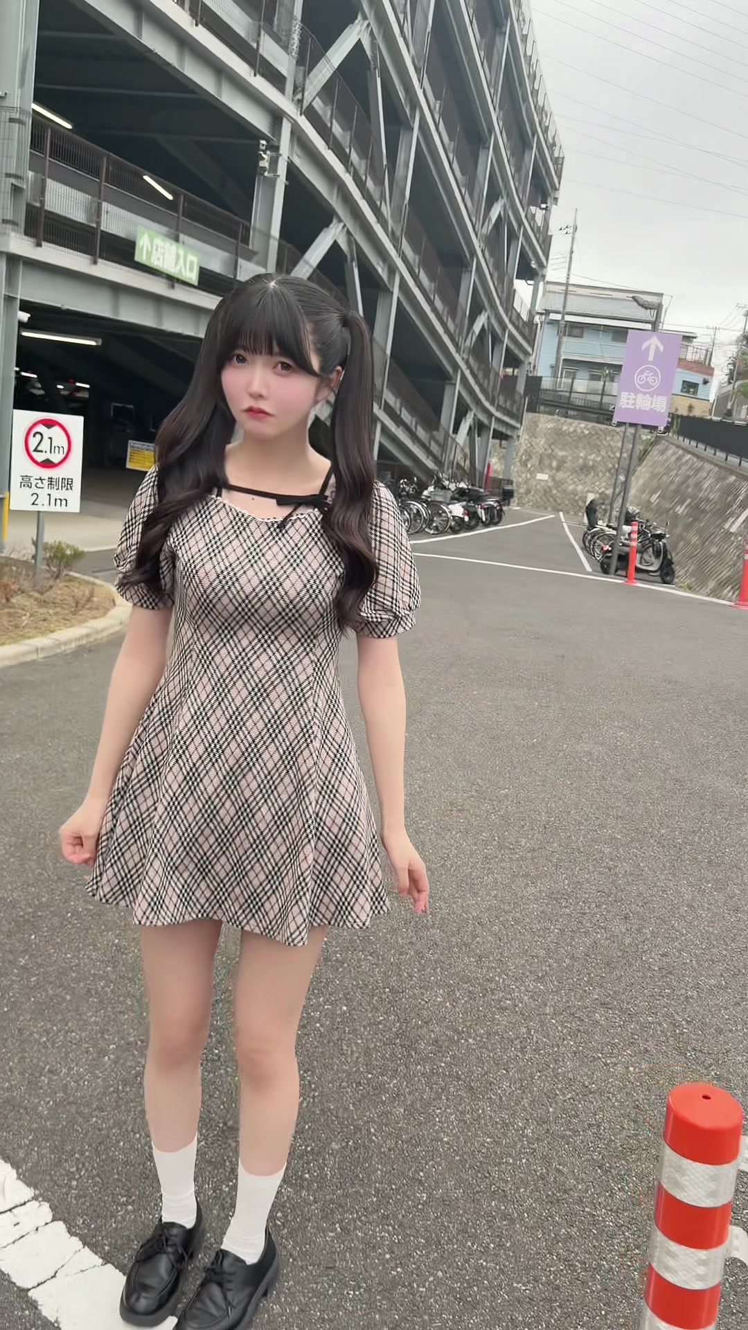 @小野寺梓(おのでら あずさ)