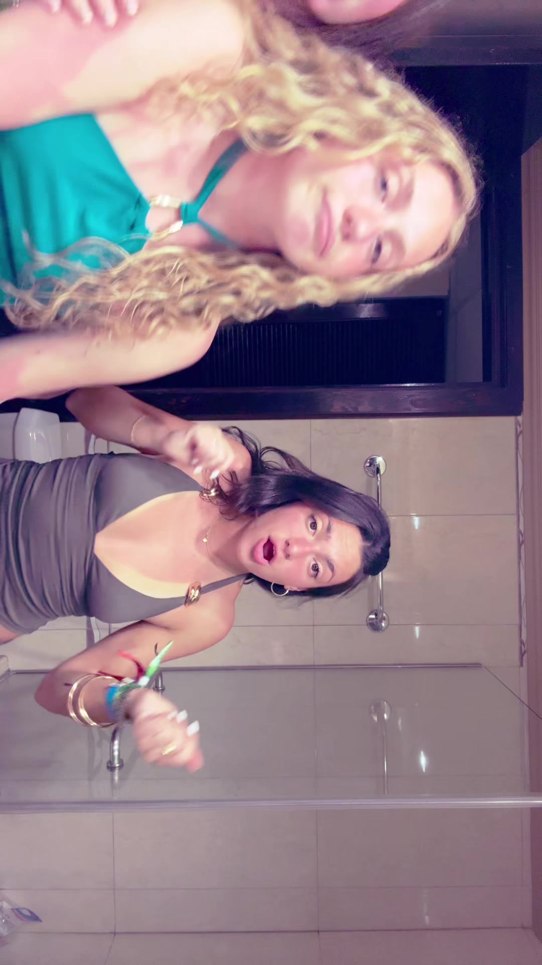 @Lila💙🦋🐳🌀🪬🧿
