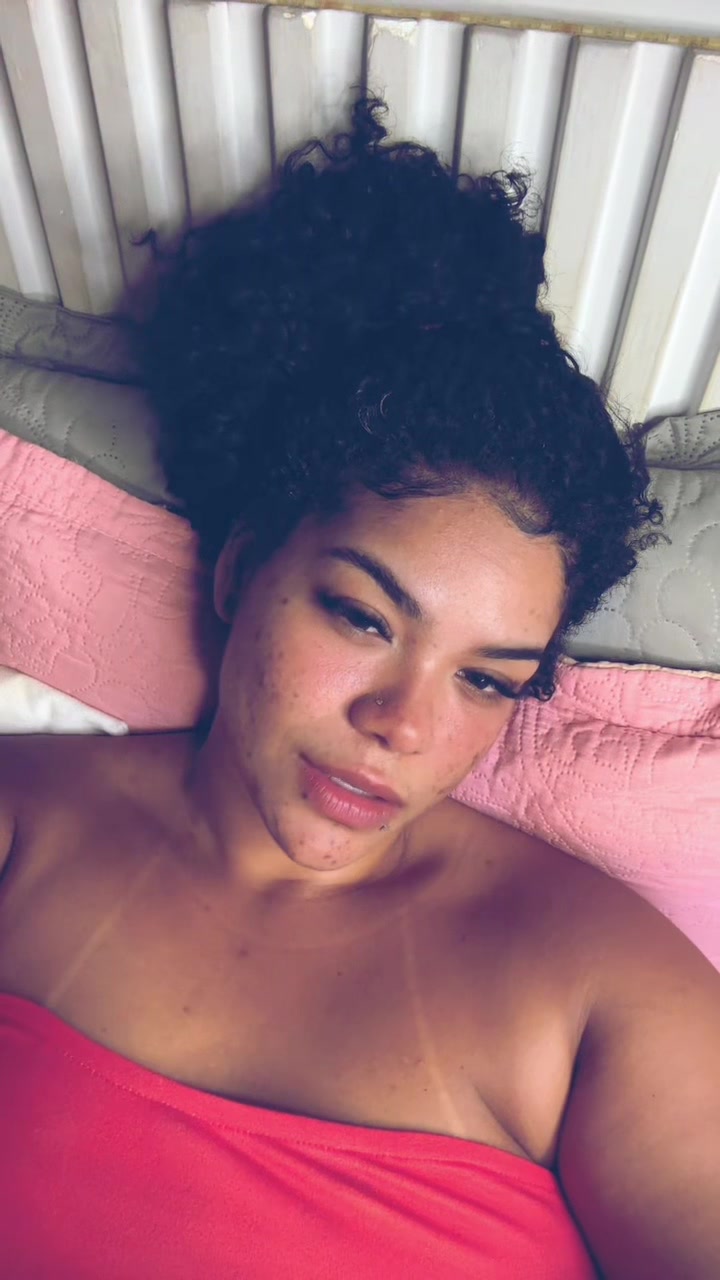 @talitachagasofc