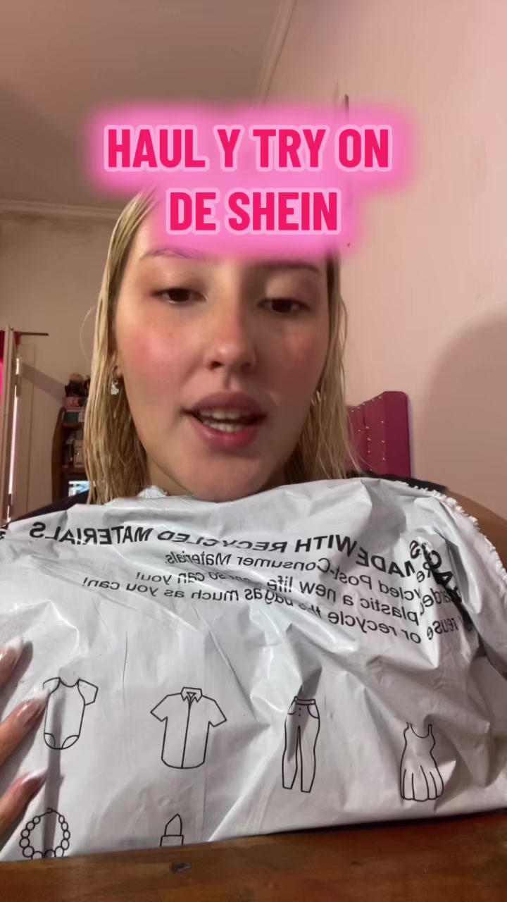 @ʟᴜᴄɪᴀ ᴀʀɴᴀᴜᴅᴏ 🎀