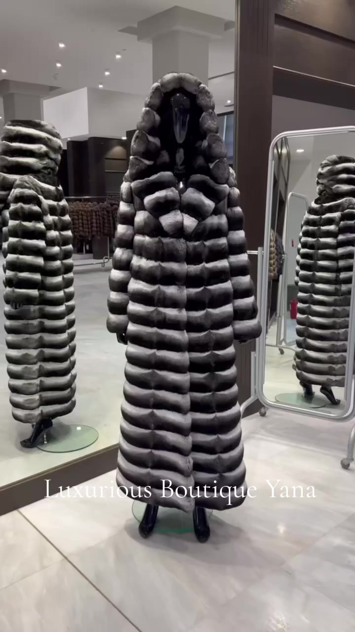 @Luxurious Boutique Yana