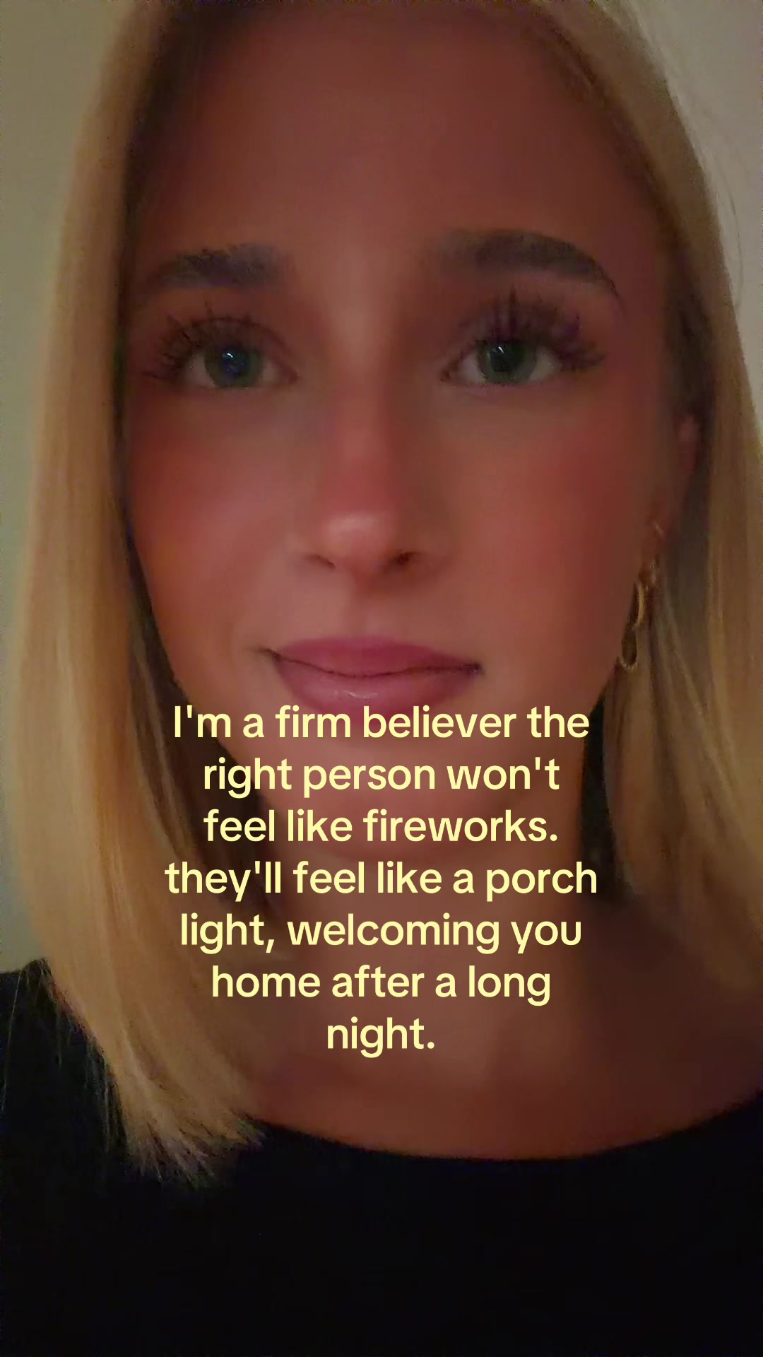 @theelliebarker