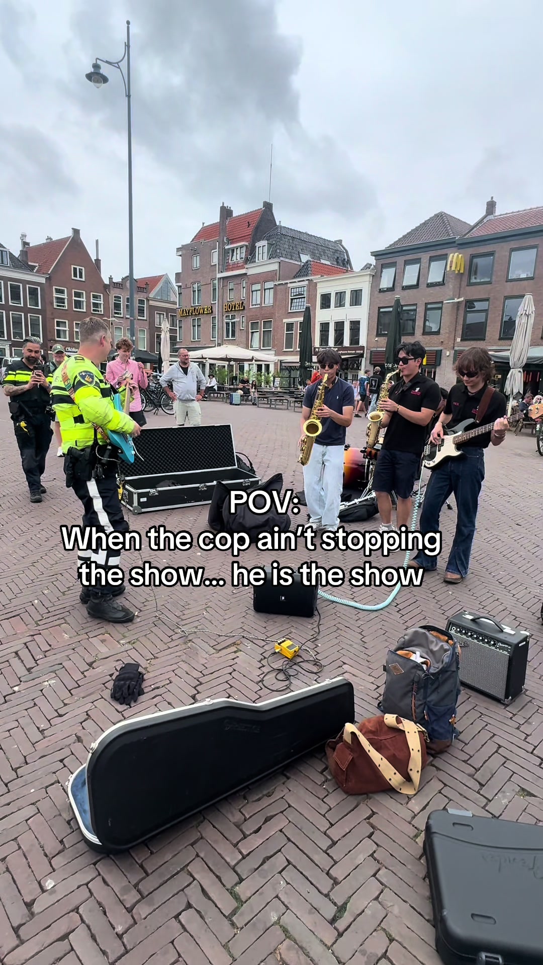 @politie_eray_baygul