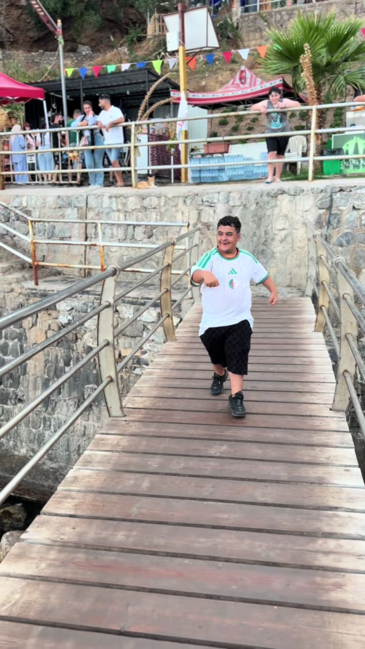 @hmida العمدة 🦡
