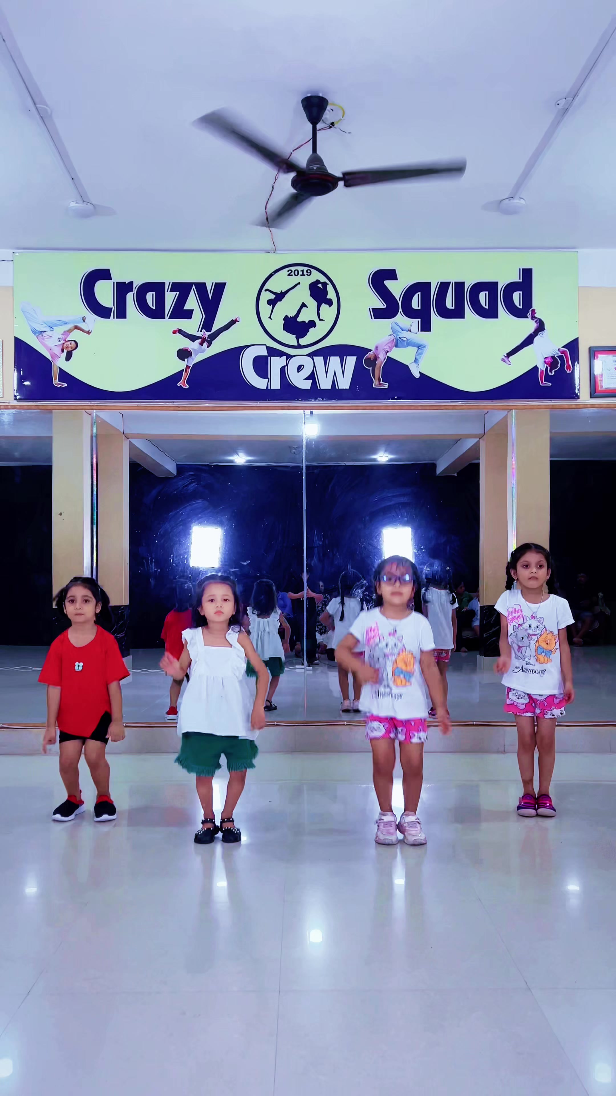 @Crazy Squad Crew