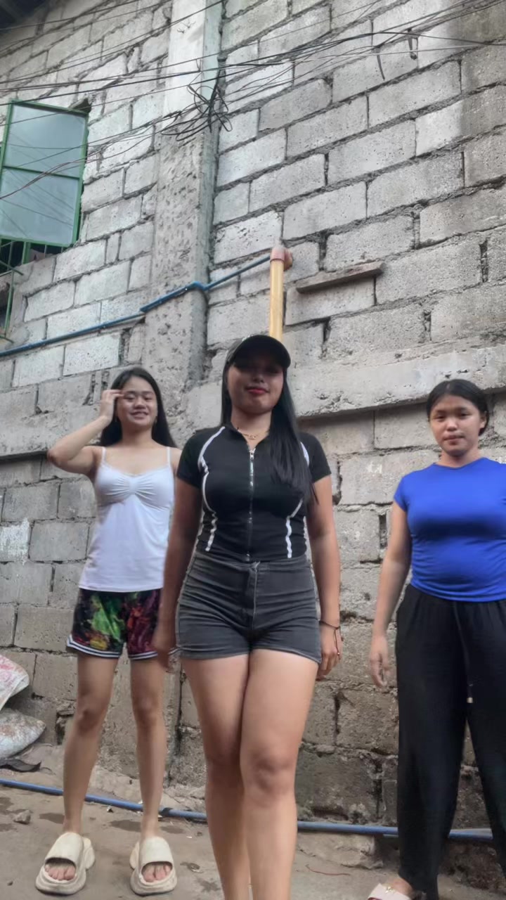 @Erica Sumalinog
