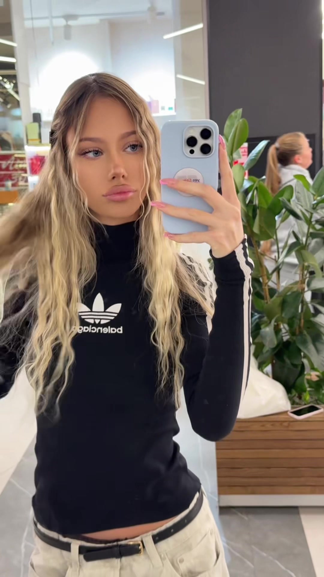 @Элиса