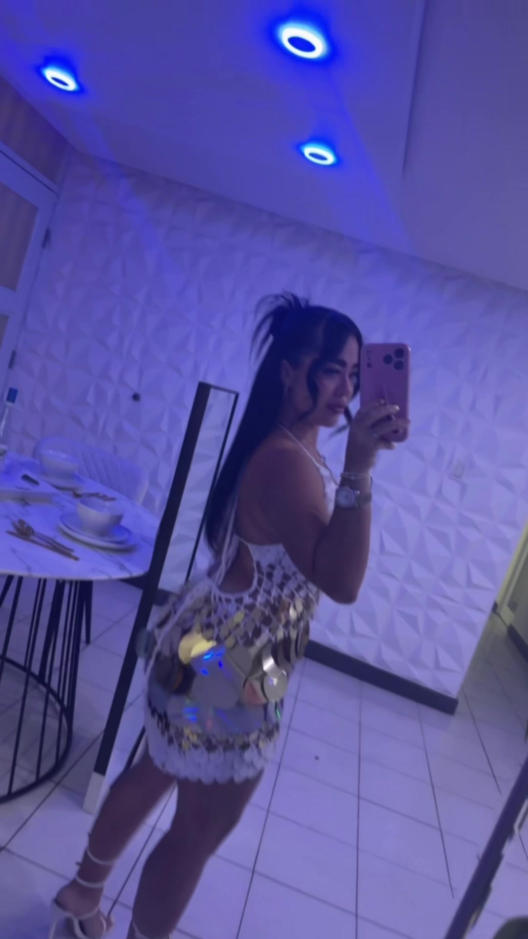 @kriseemary