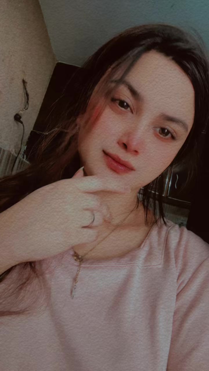 @Emaan🕊️✨