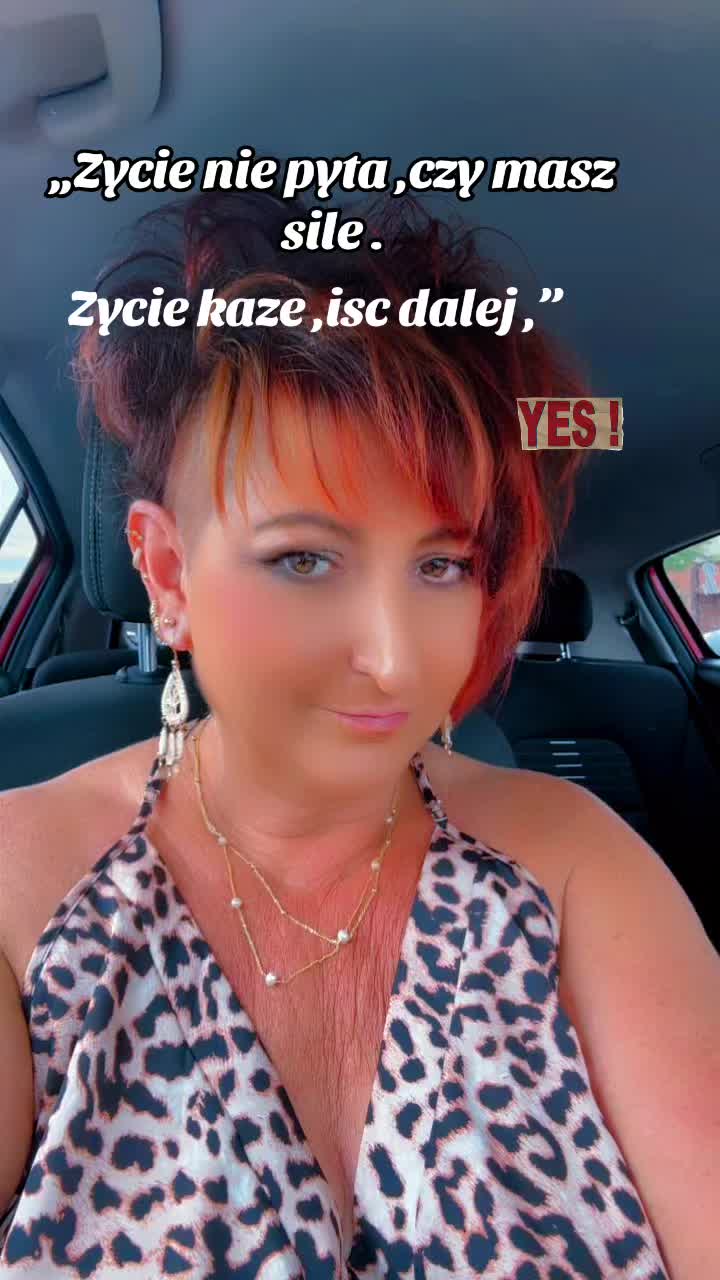 @Krystyna i Chanel 😻🇵🇱🇺🇸