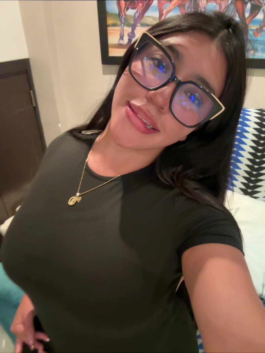 @nikol_G