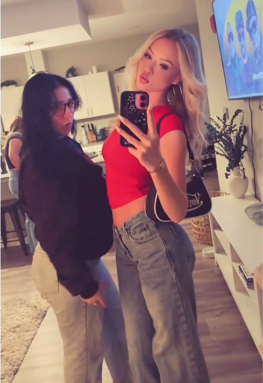 @Meg🪽