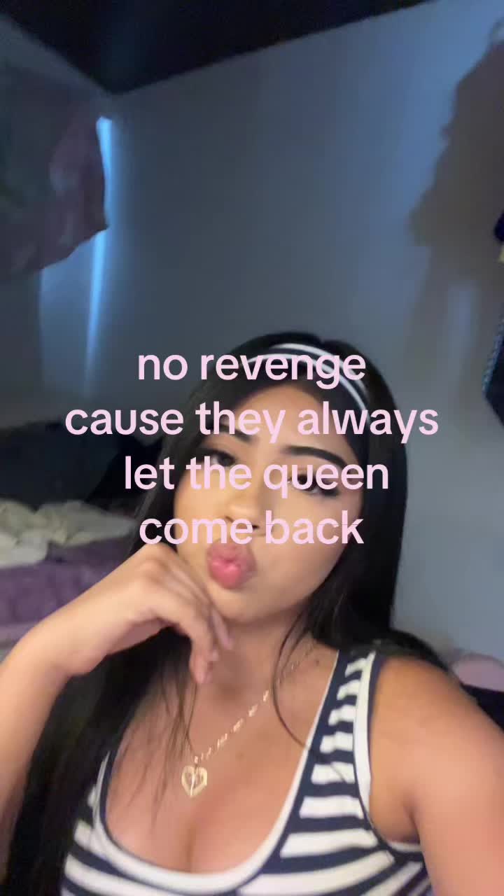 @⃟