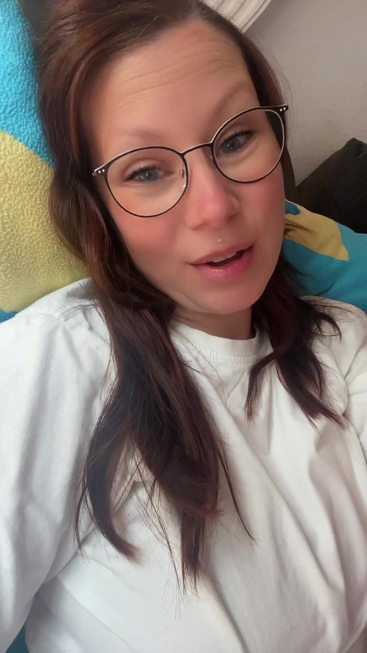 @H0n3y