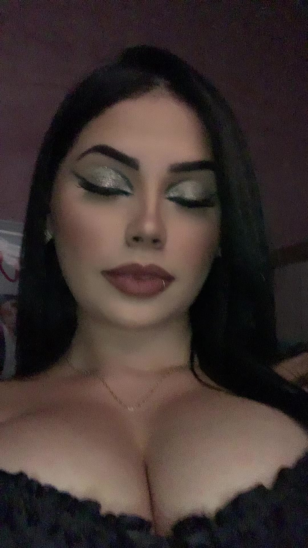 @B💋