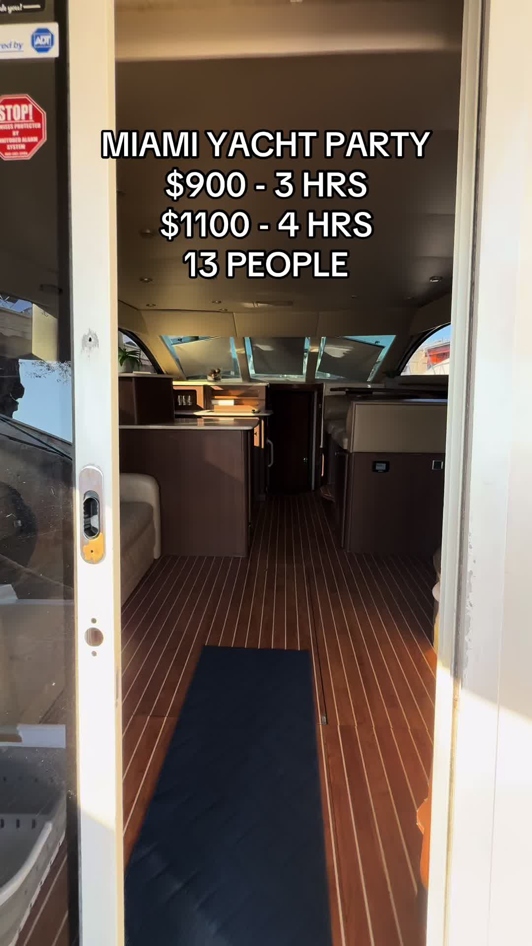 @Icon YACHT RENTAL