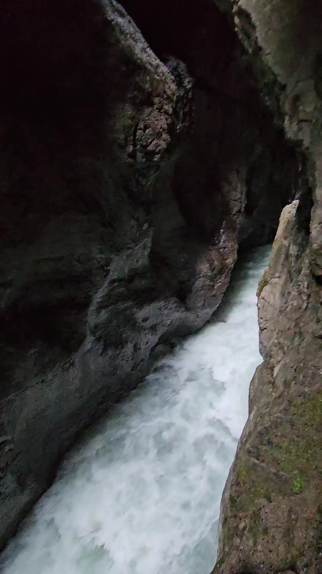 @K E R S T I N 🥾🌤⛰️🍀💯😘💃
