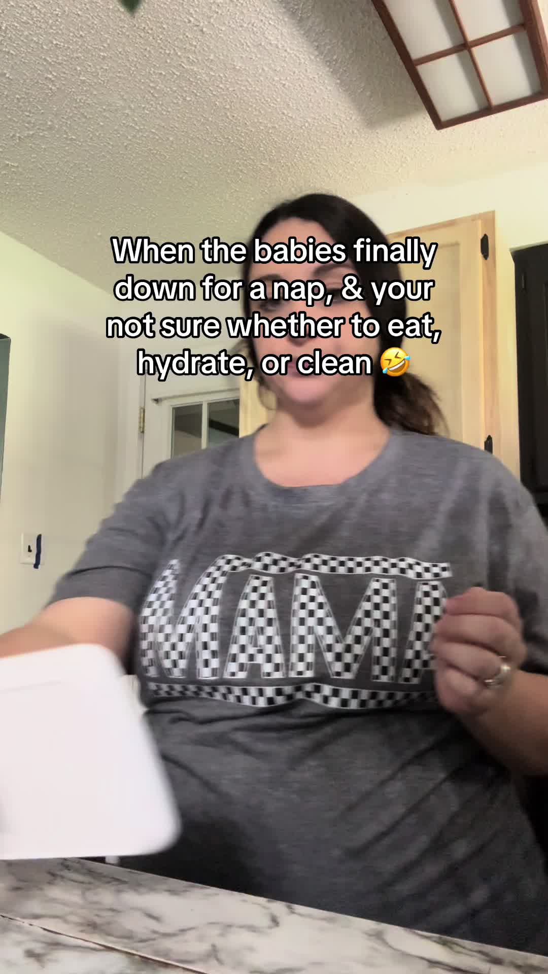 @Daniellemarie🦋SAHM
