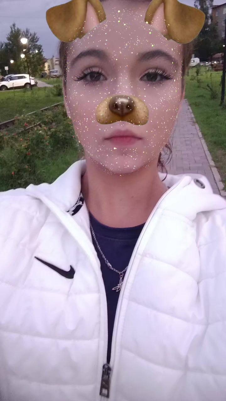 @Vikylik💓