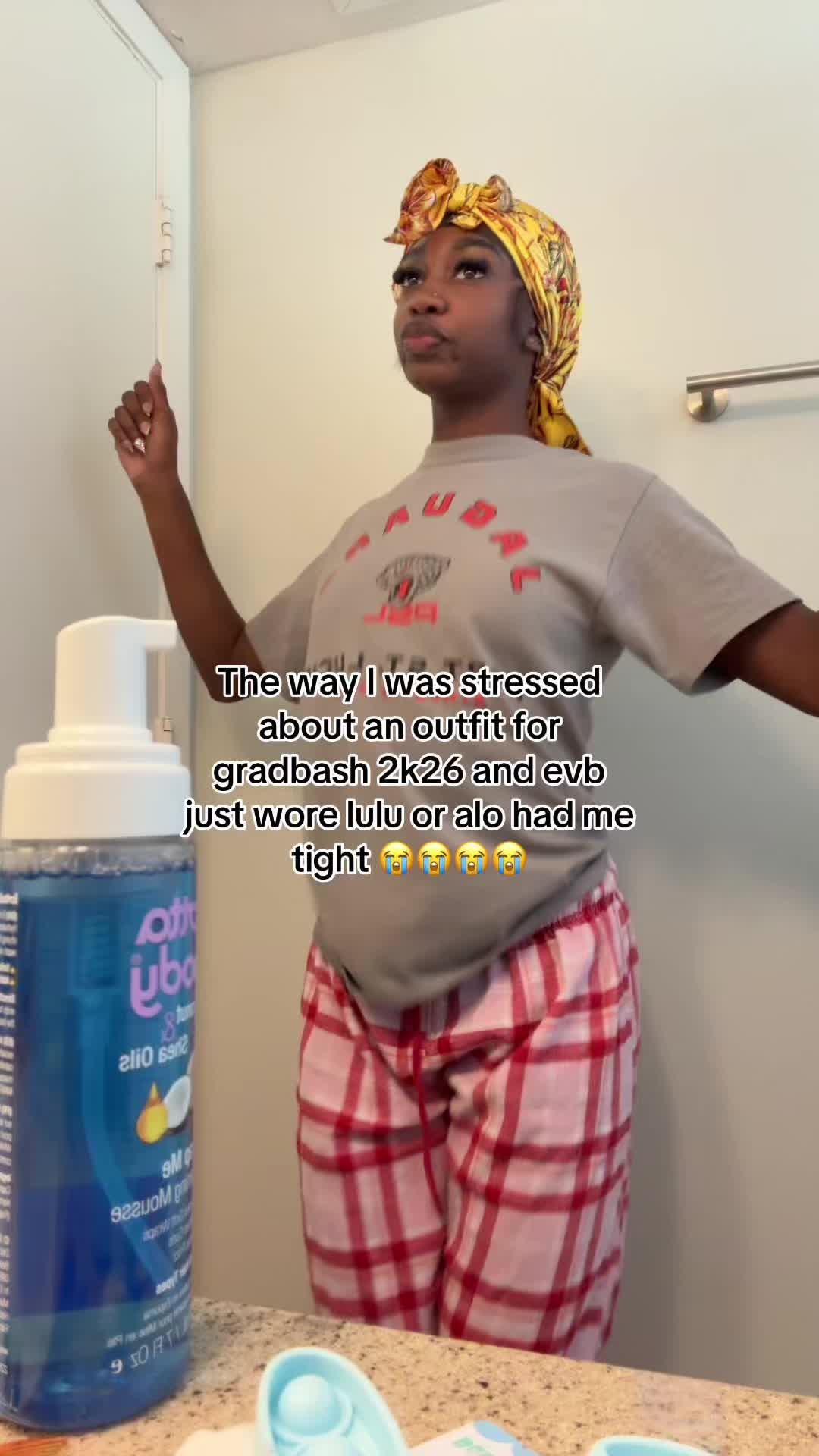 @💷